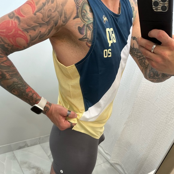 NWT Limited Edition Tracksmith Boston Marathon ‘20 Mesh Qualifier Racing Singlet - Picture 4 of 4